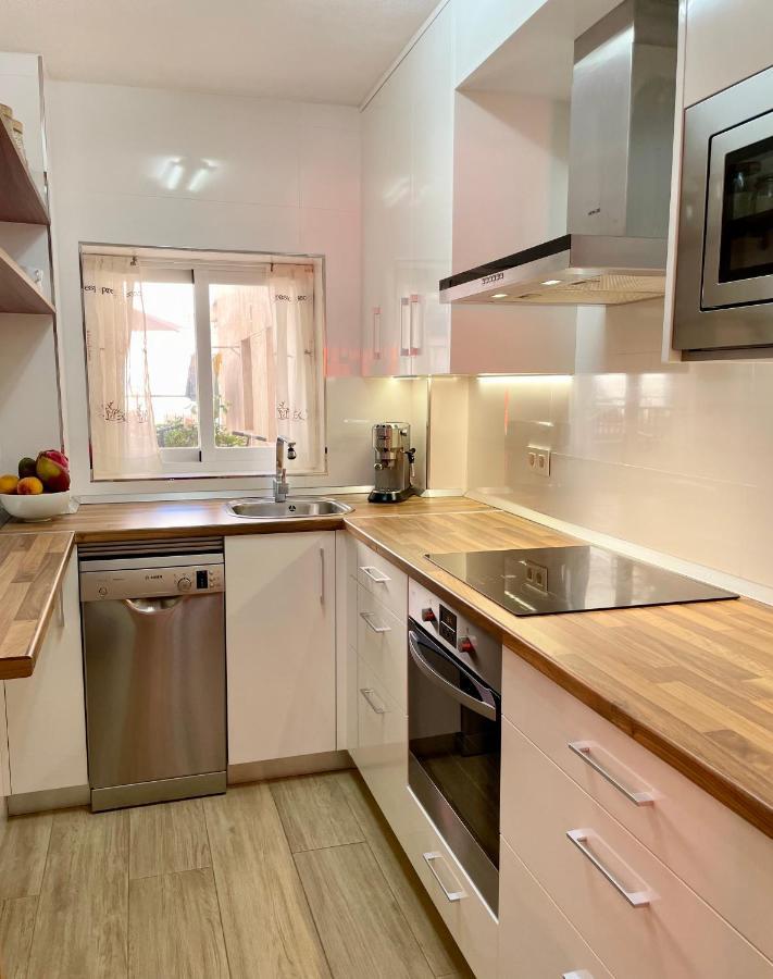 Apartamento 2 Dormitorios En Primera Linea De Playa San Cristobal Almunecar Bagian luar foto