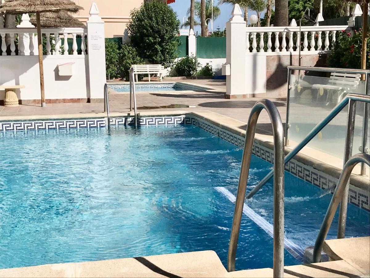 Apartamento 2 Dormitorios En Primera Linea De Playa San Cristobal Almunecar Bagian luar foto